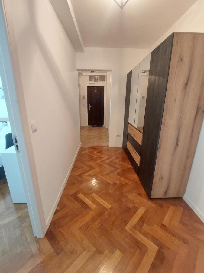 Eli'S Apartments -Ultracentral Near Palas Iasi Eksteriør billede