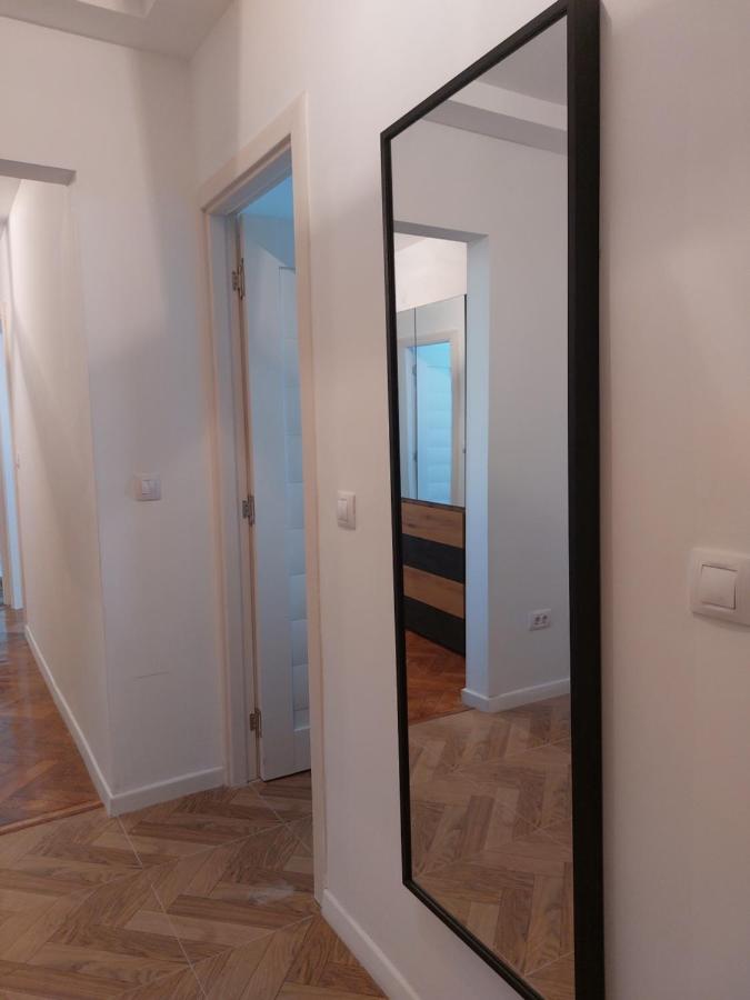 Eli'S Apartments -Ultracentral Near Palas Iasi Eksteriør billede