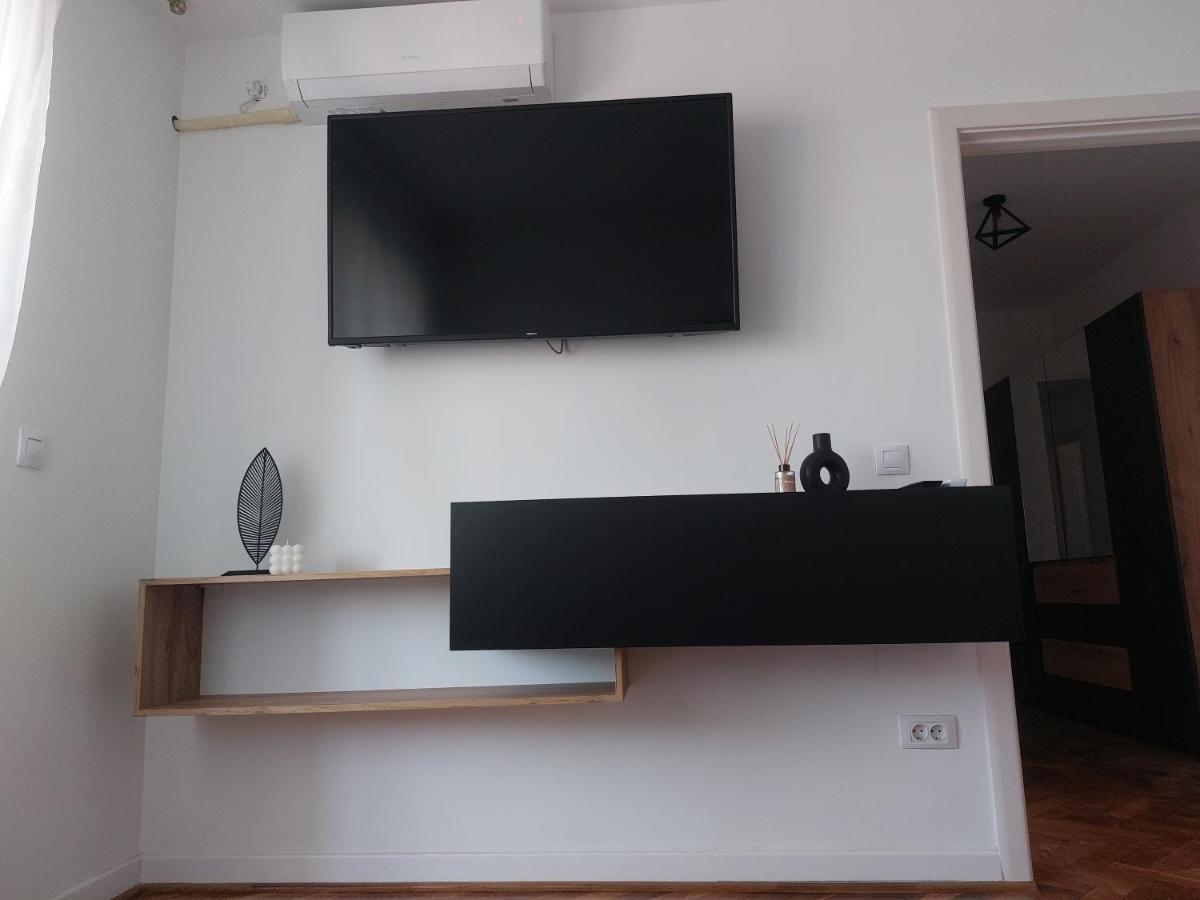 Eli'S Apartments -Ultracentral Near Palas Iasi Eksteriør billede